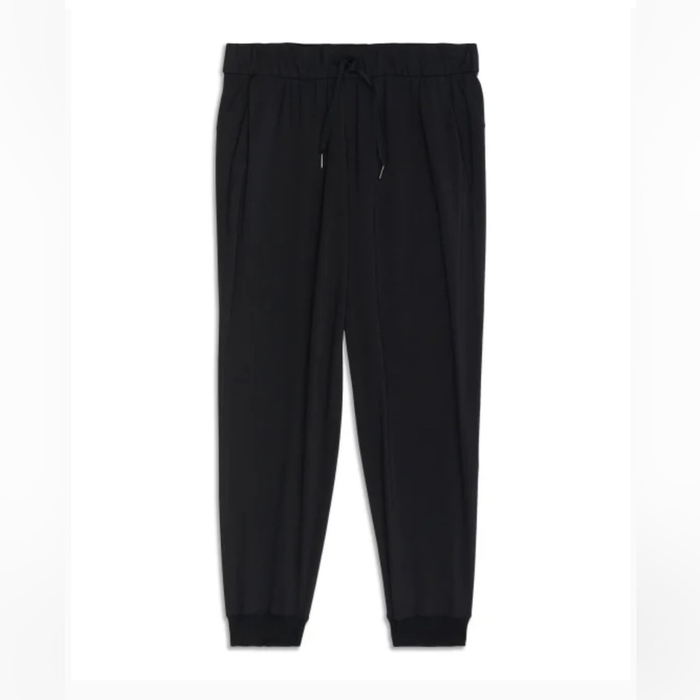 Lululemon On The Fly Jogger